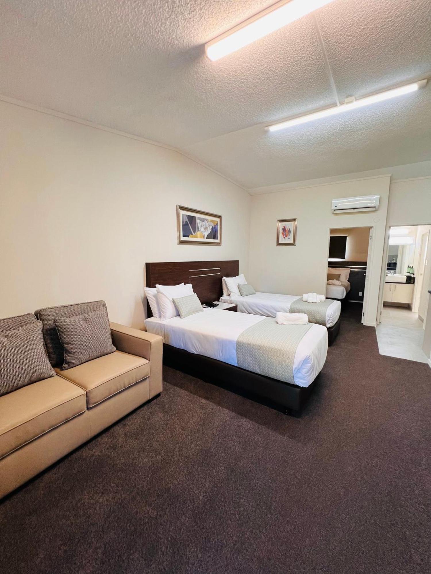 Auckland Airport Kiwi Motel Экстерьер фото